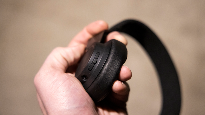 Illustration for article titled The Best Cheap Wireless Headphones Just Got Better
